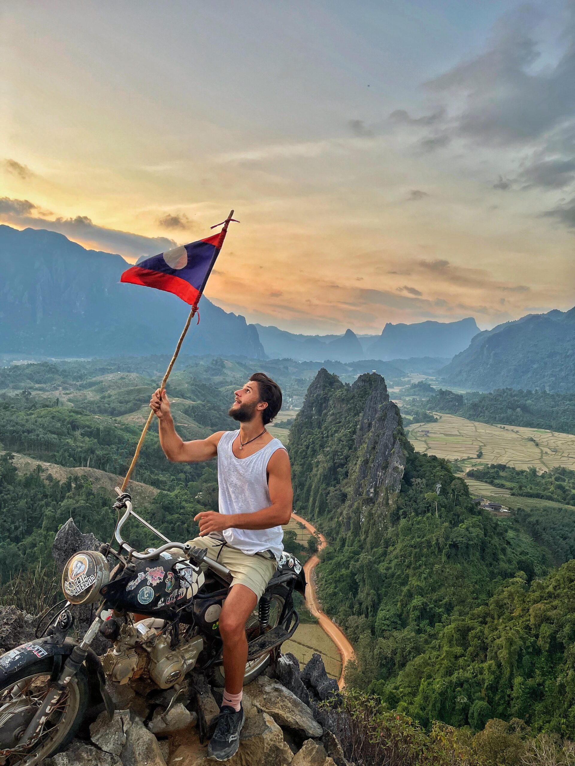 Al momento stai visualizzando Oggi Stay. è in giro per il mondo – Il viaggio di Mattia