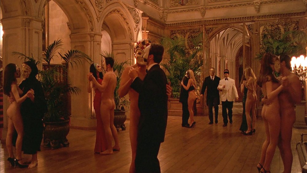 Al momento stai visualizzando Oggi Stay. è Kubrick che racconta come la mercificazione della donna non è una questione maschile e la sex roulette e il calippo tour ne sono la prova.